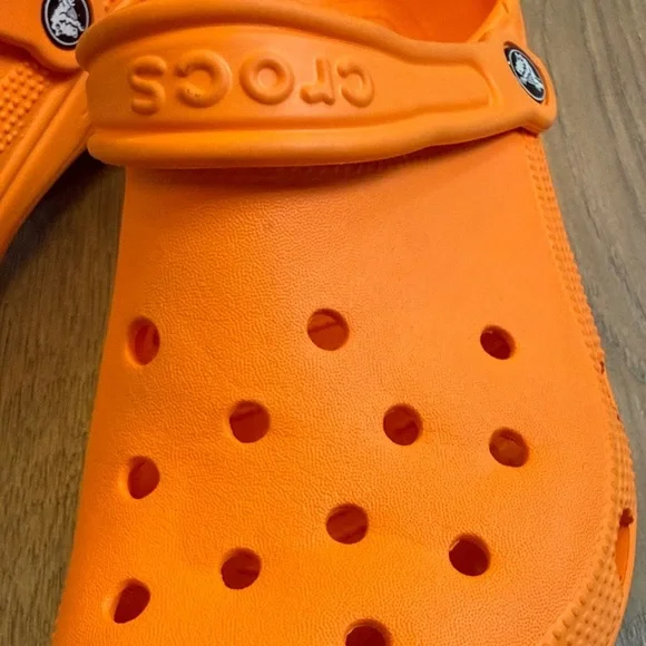CROCS Kids Vibrant Orange Sandals - Picture 8 of 8